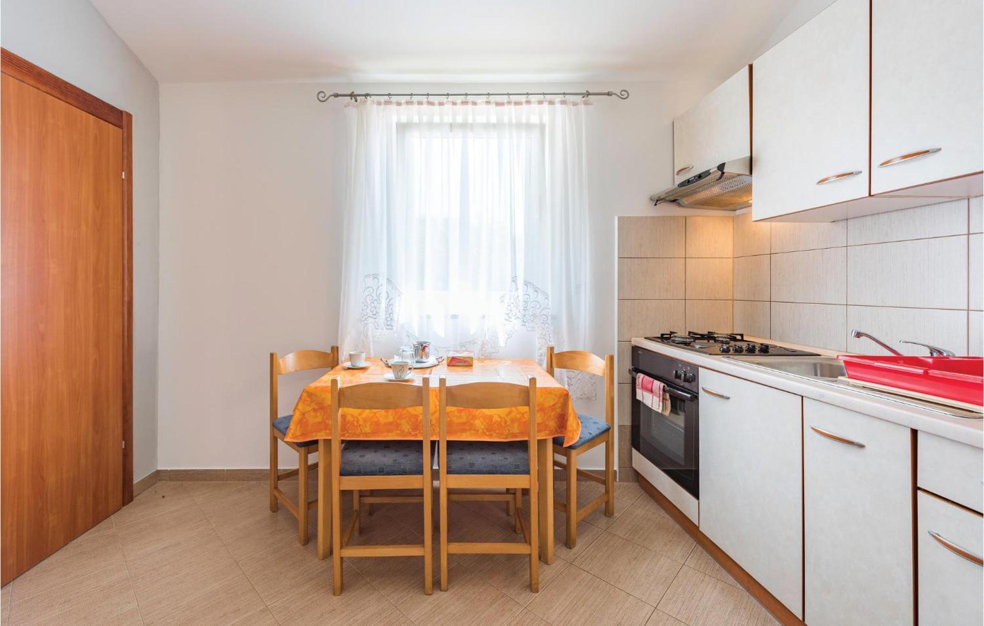 Awesome Home In Zminj With Wifi Esterno foto