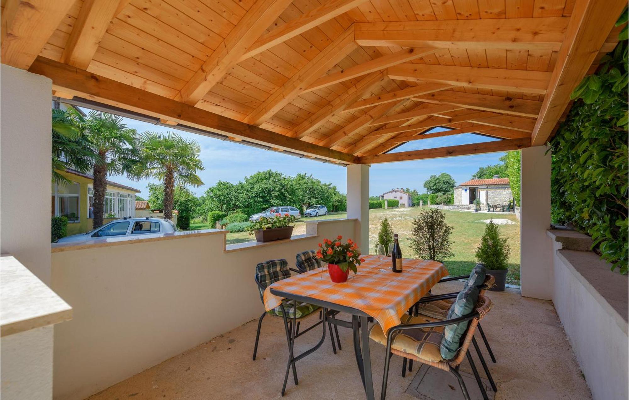 Awesome Home In Zminj With Wifi Esterno foto